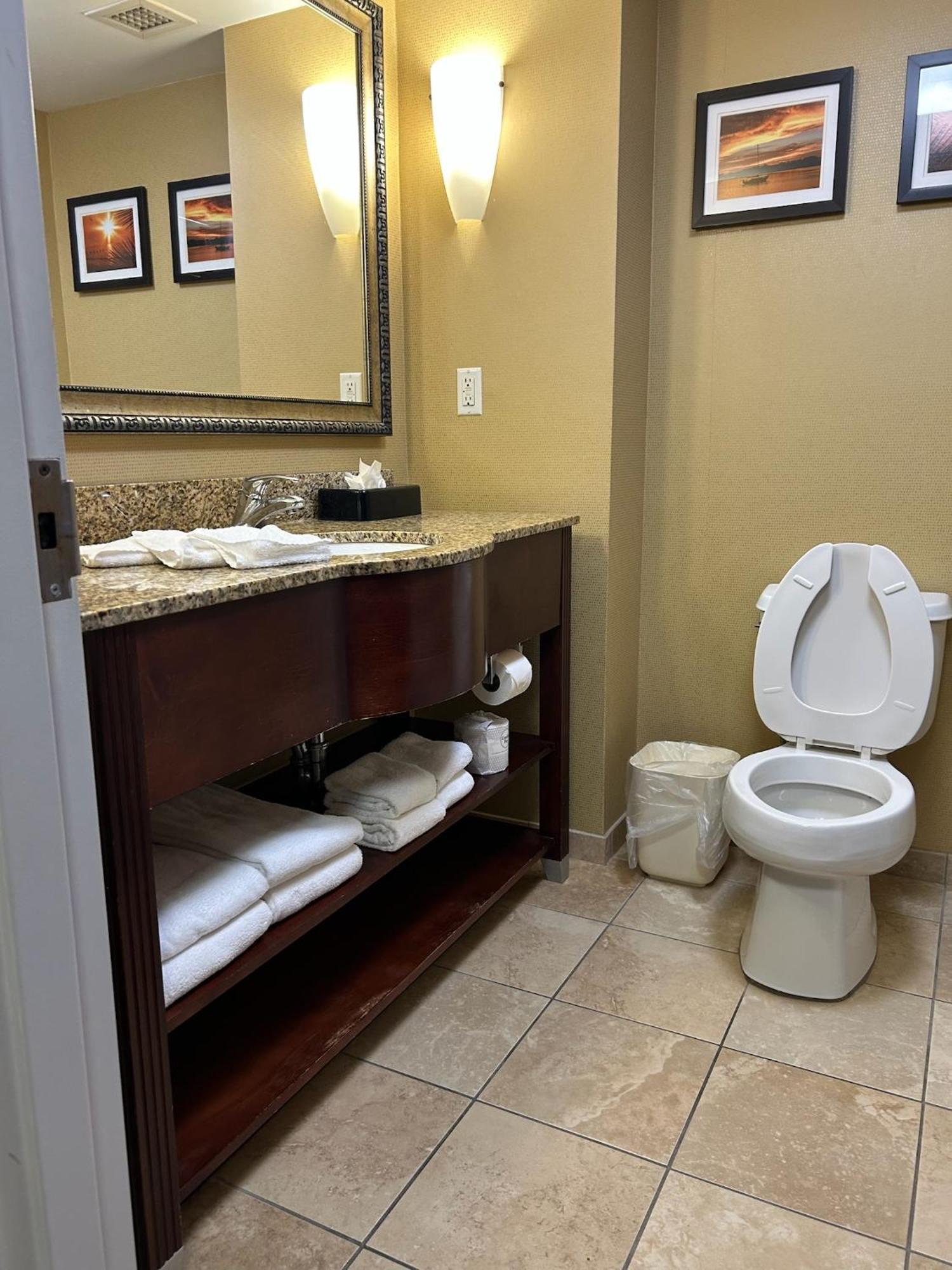 Comfort Suites Palm Bay - Melbourne Eksteriør billede
